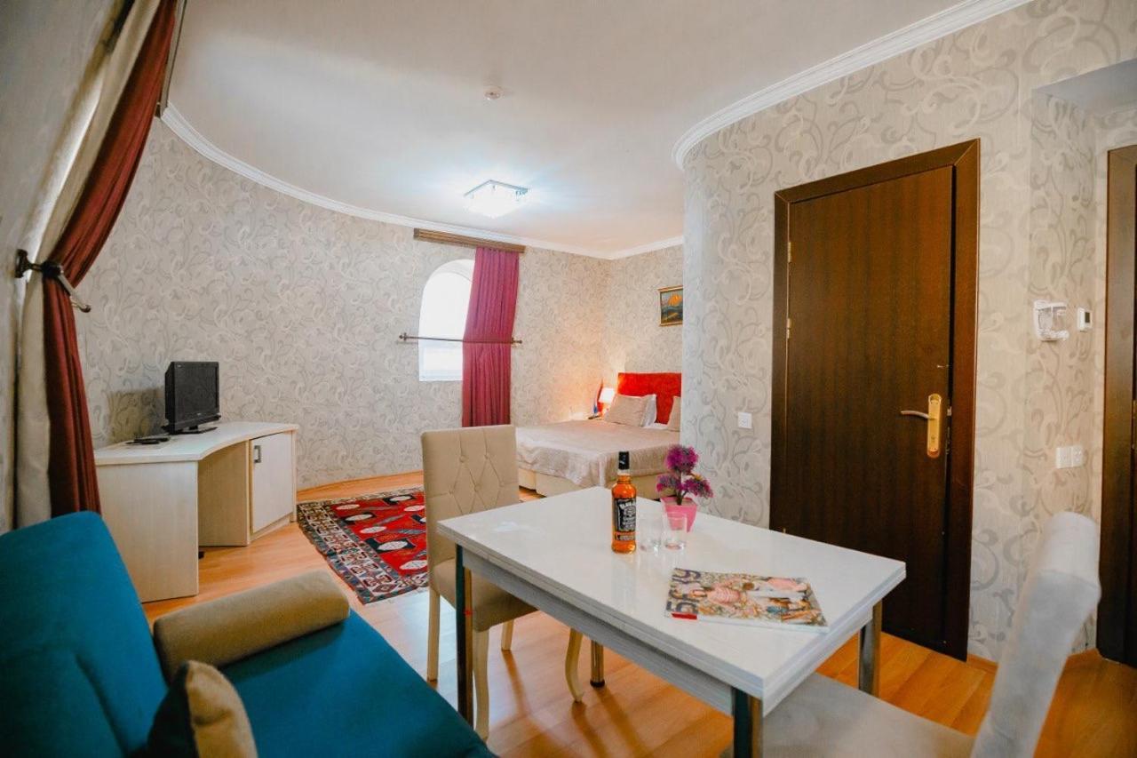 The Center Hotel באקו מראה חיצוני תמונה