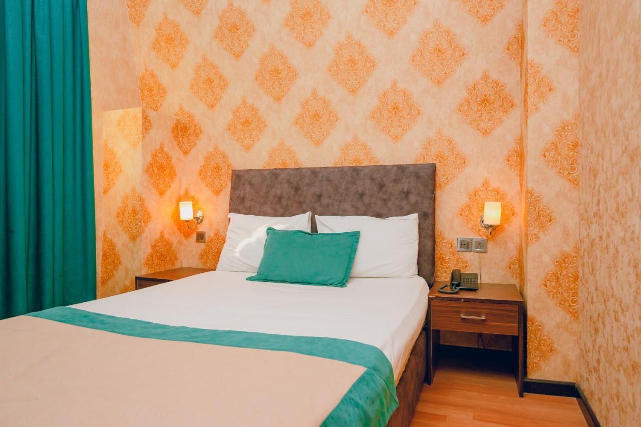 The Center Hotel באקו מראה חיצוני תמונה