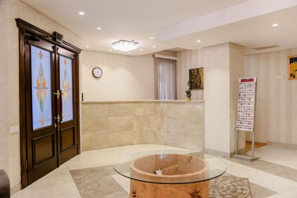 The Center Hotel באקו מראה חיצוני תמונה