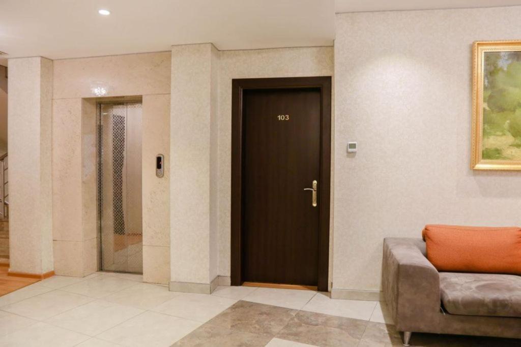 The Center Hotel באקו מראה חיצוני תמונה